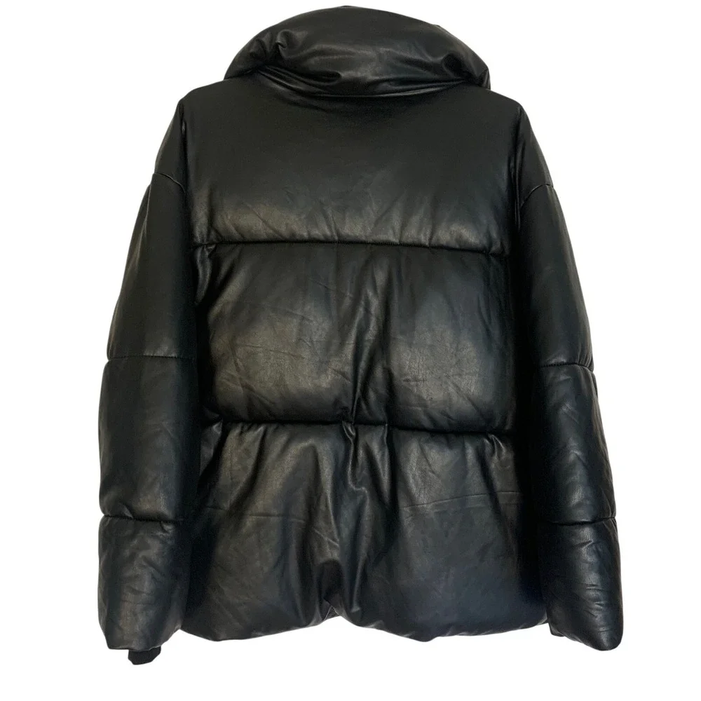 Avec Les Filles Black Puffer Jacket Women's L Large Snap Front Winter Warm Shiny